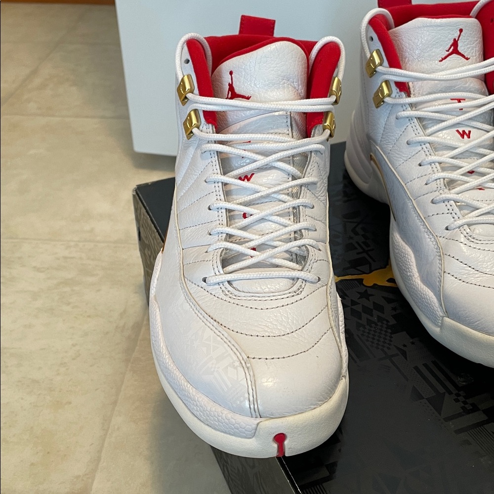 Nike Air Jordan 12 Retro men’s size 10 - Picture 6 of 16